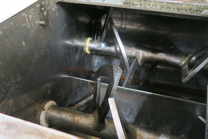 Used (4) x BEETZ 1000kg CHOCOLATE MIXERS