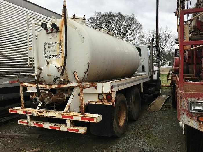 Used 2004 INTERNATIONAL 7600