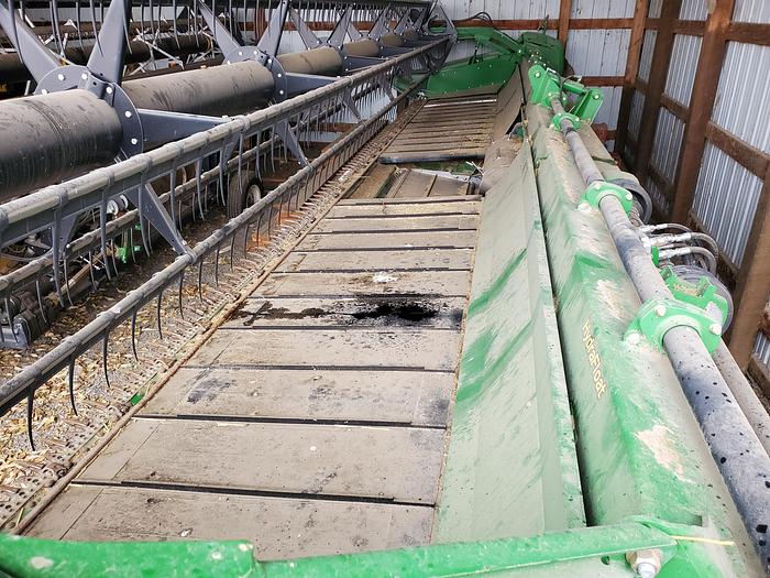 Used 2013 John Deere 630D Draper Header