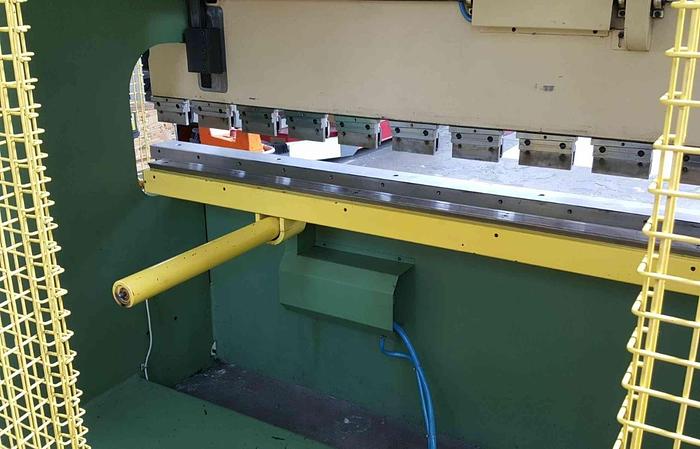 Usato Pressa Piegatrice GASPARINI PBT 105.3000