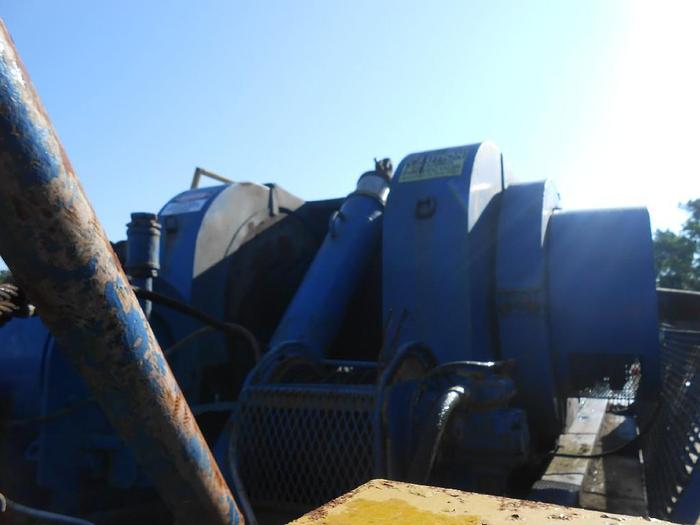 Used CRANE CARRIER RIG