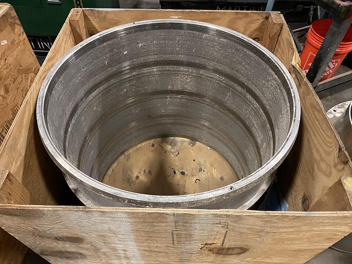 Used BLACK CLAWSON SCREEN BASKET UV-500