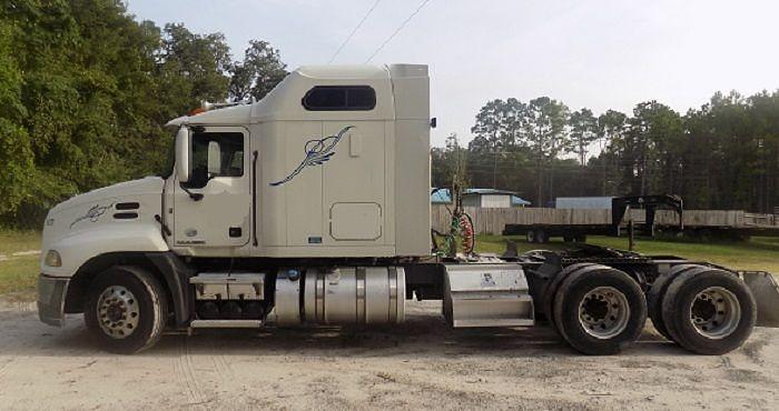 Used 2016 MACK CXU