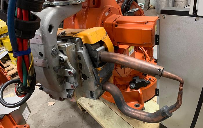 Used ARO 3G SERIES MODEL V146012000U SERVO SPOT WELD GUN 222MM OPENING 1300 LBS MAX. FORCE