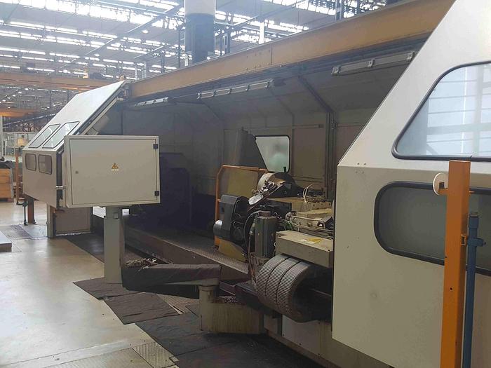 Usato TORNIO PARALLELO A TRE GUIDE INNSE TPFR 90 CNC