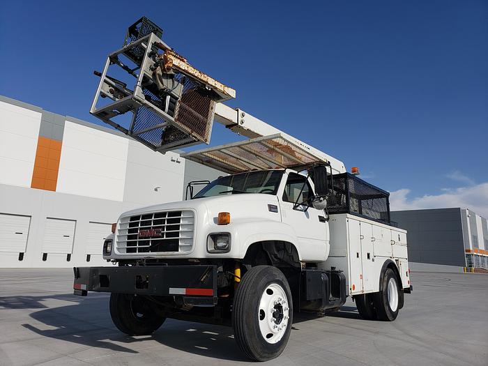 Used UNDER CDL! UNDER CDL! 1999 GMC 6500 Posi Plus 800 Cable Placer Bucket Boom Truck