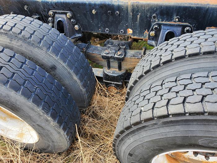 Used Sterling L7501 Chassis Truck - Allison Trans