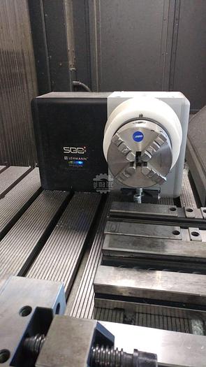 Usato CENTRO VERTICALE A MONTANTE MOBILE DMG MORI DMF-260