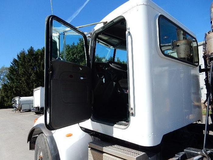 Used 2010 Peterbilt 367