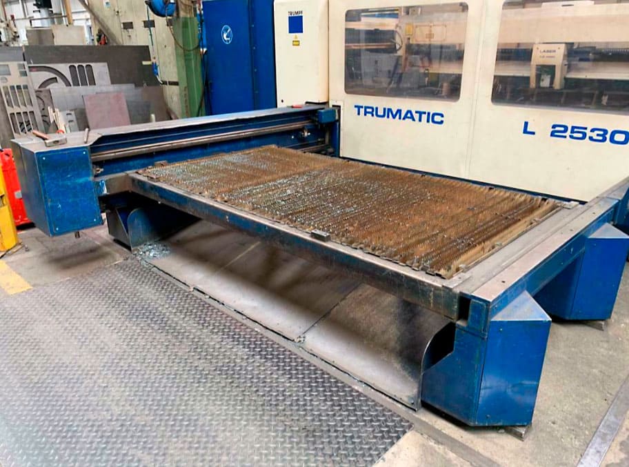 Used Trumpf  Trumatic L2530 - Plasma Cutting - 1998