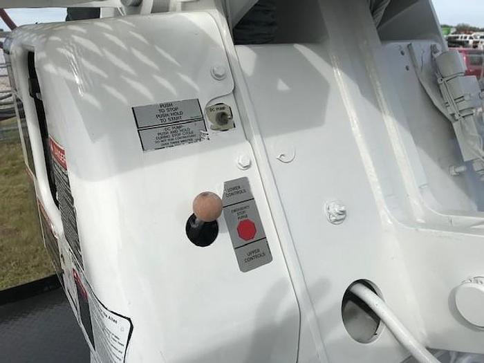 Used 2009 International 7300 4x4 Altec AA755-MH 60ft Bucket Truck - C17271