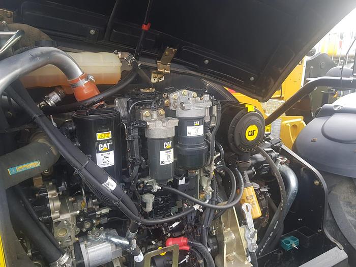 Used 2013 CAT TH407C