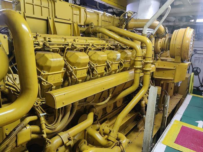 Used Caterpillar 3516C HD marine generators