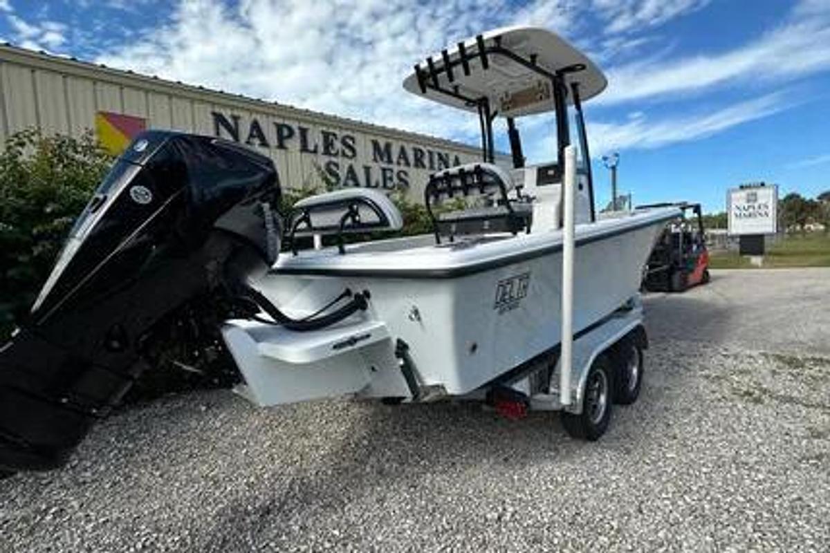 Used 2026 Delta Boatworks Delta D245| 24'