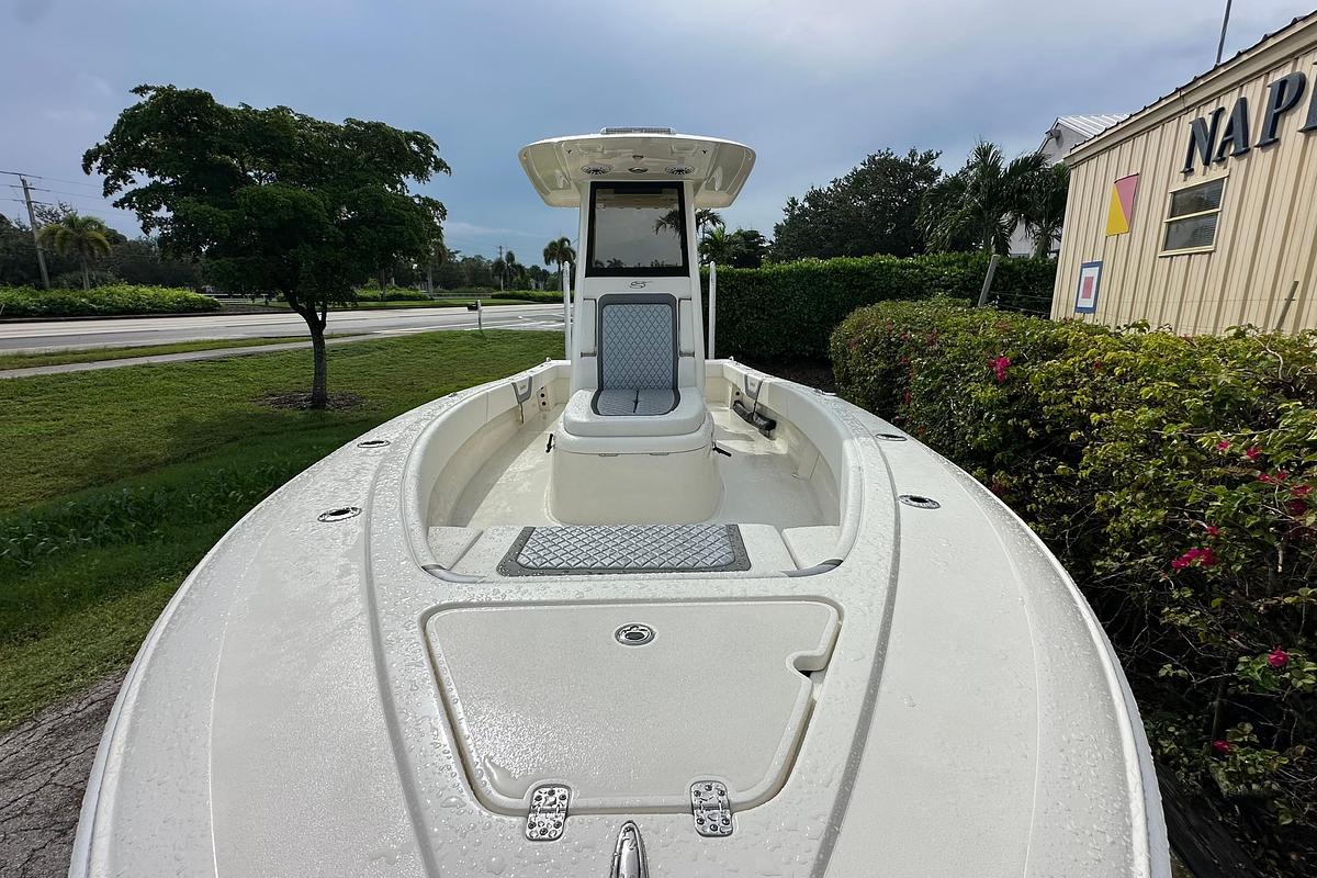 2026 ShearWater 270 SS Open