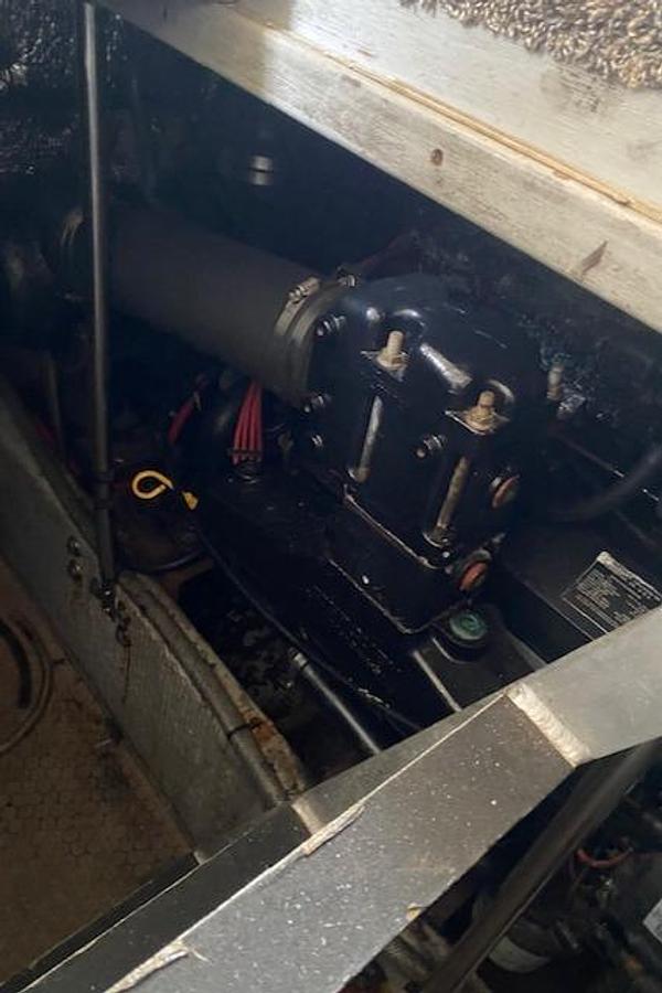 Used 1999 Silverton 392 Motor Yacht