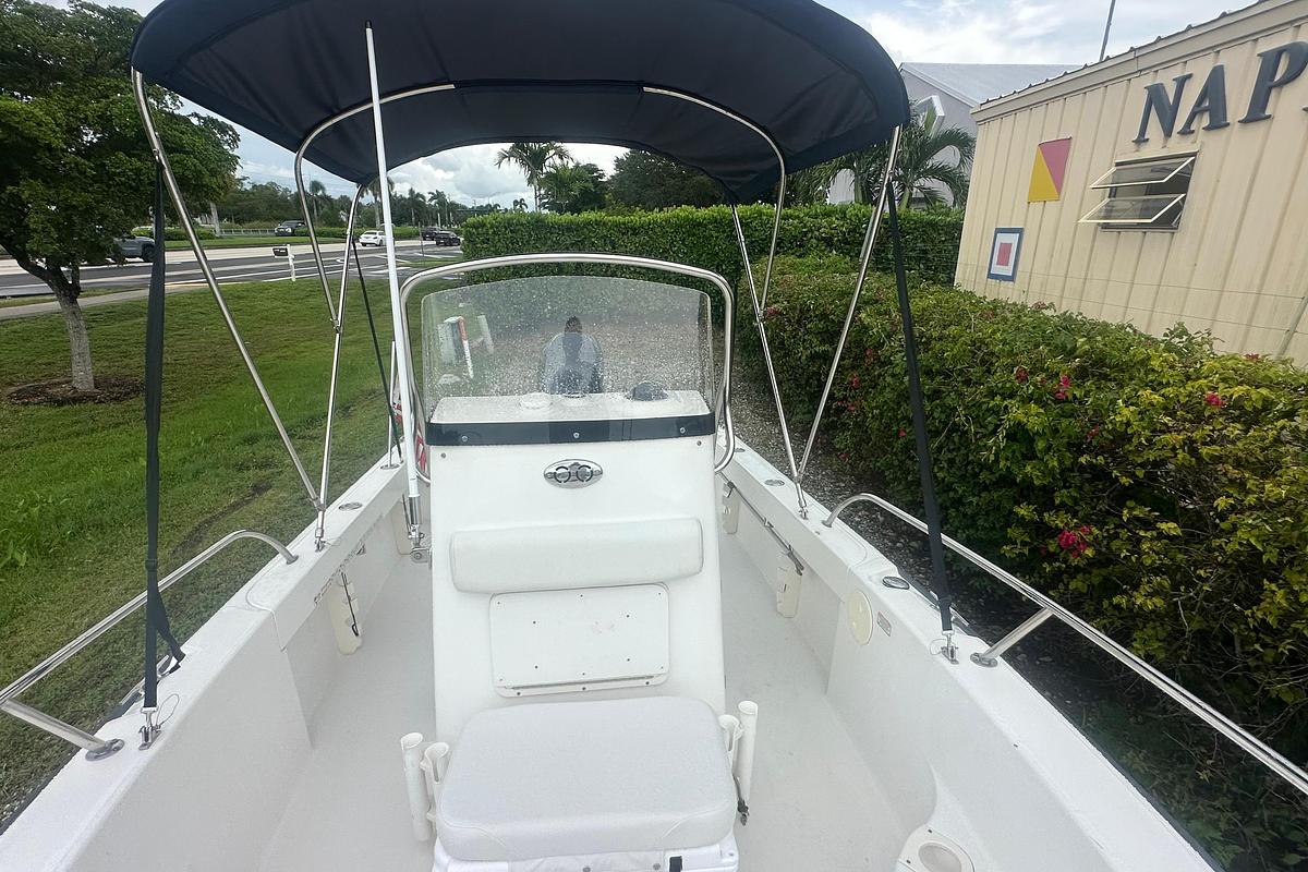 Used 2004 Boston Whaler 190 Nantucket