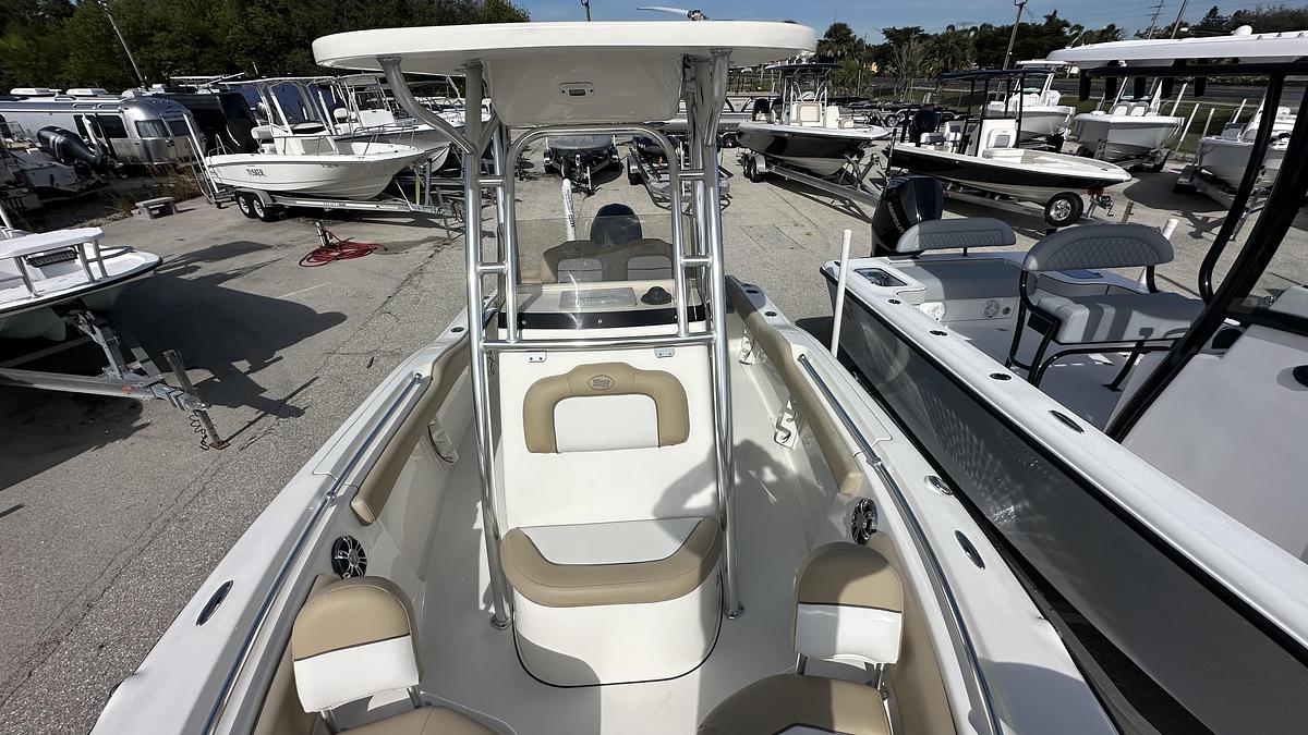 Used 2016 Key West 219 FS