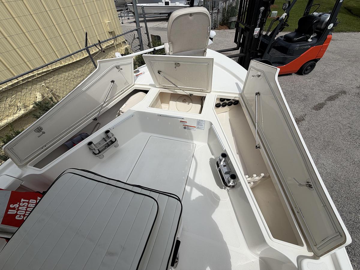 Used 2017 Mako 21 LTS