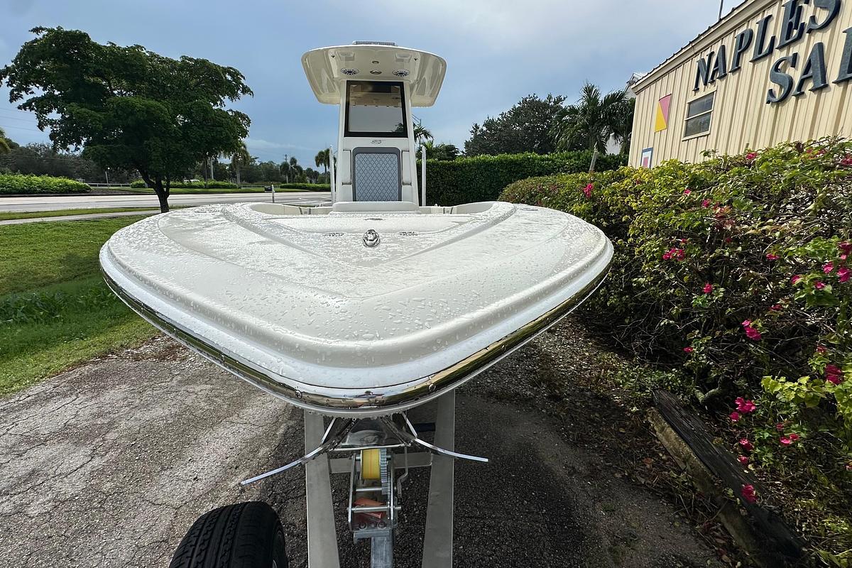 2026 ShearWater 270 SS Open