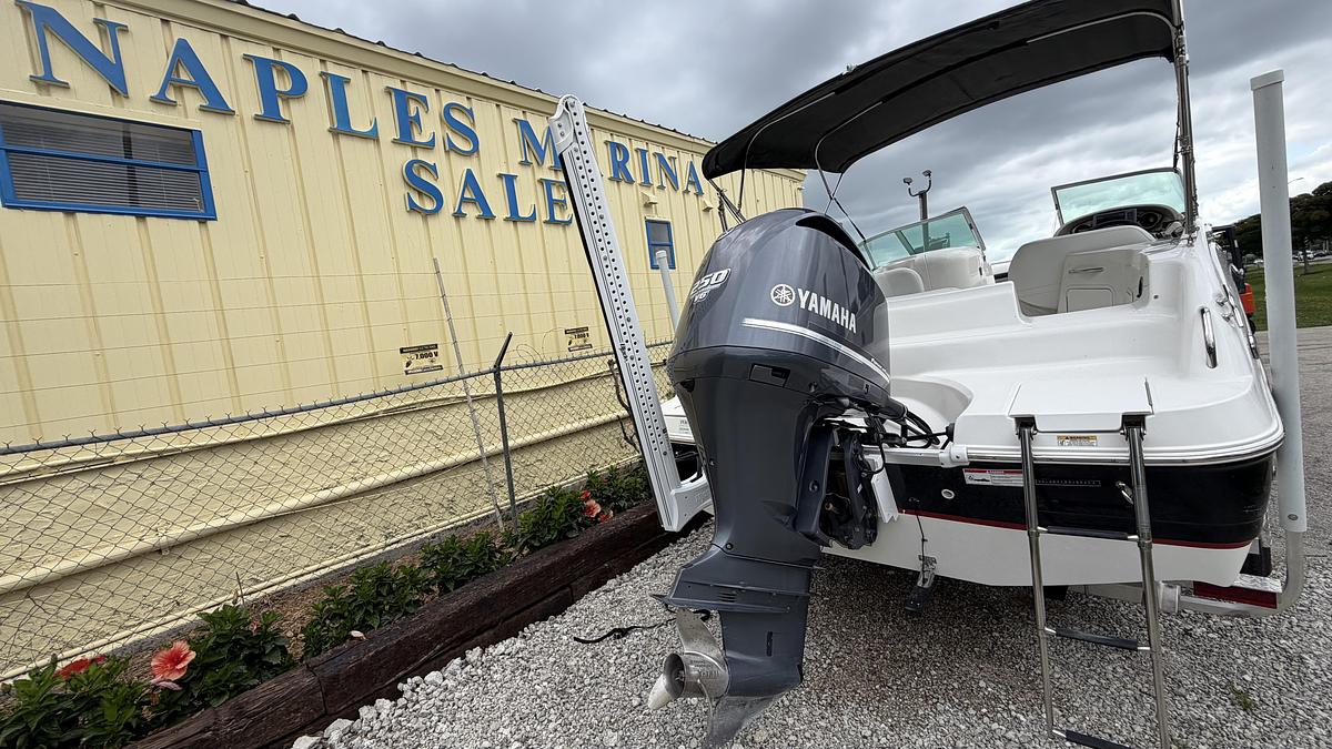 Used 2013 Hurricane SunDeck 237