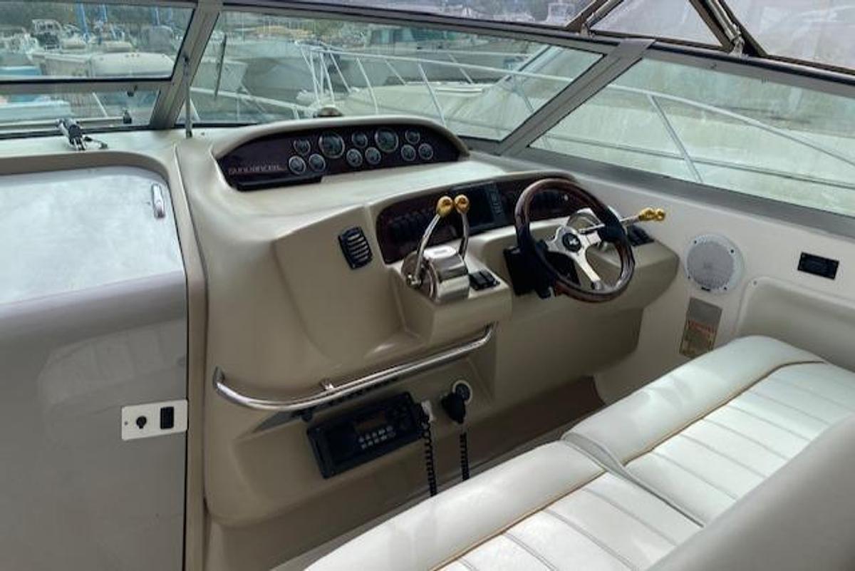 Used 1998 Sea Ray 330 Sundancer