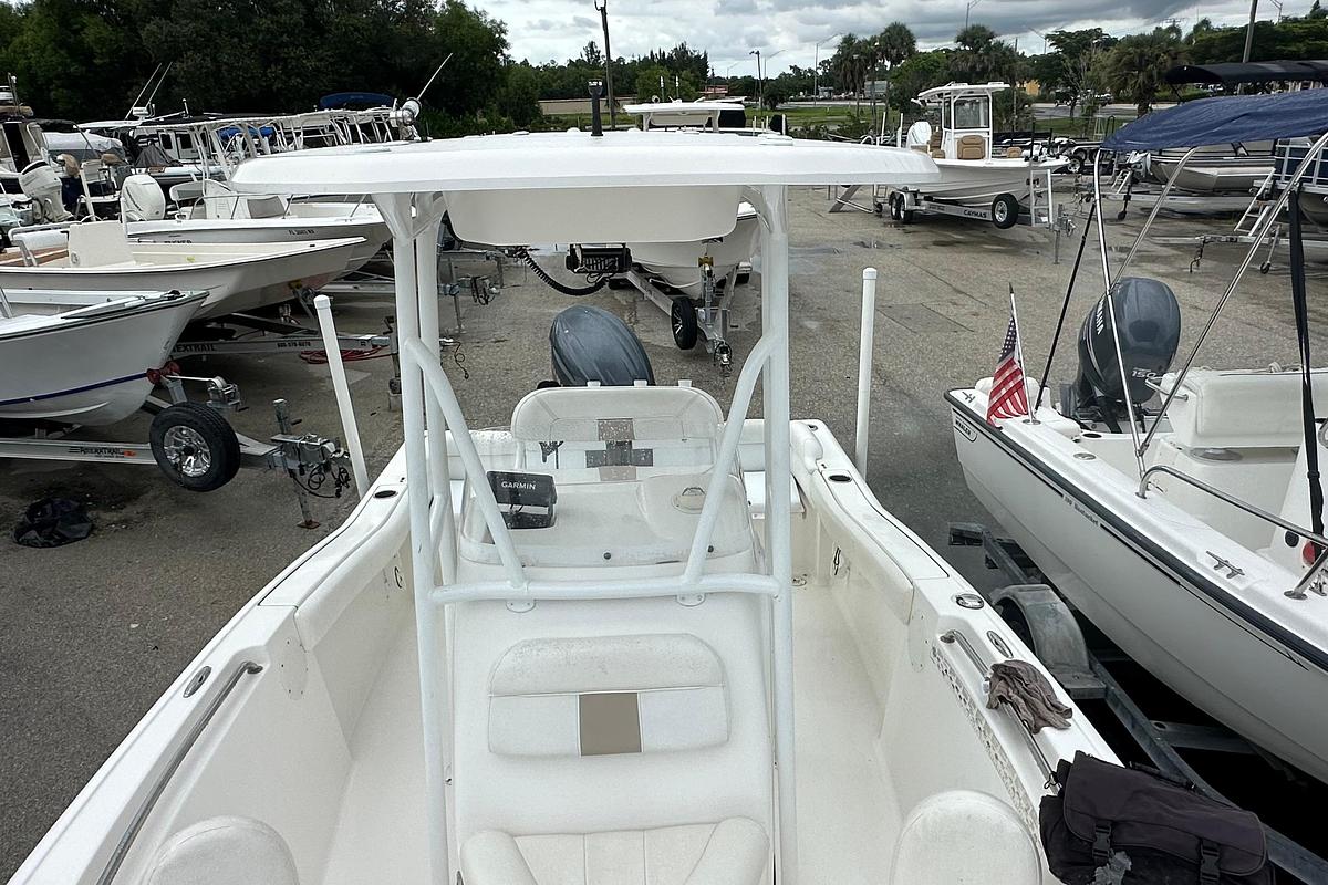 Used 2014 Tidewater 210 CC Adventure