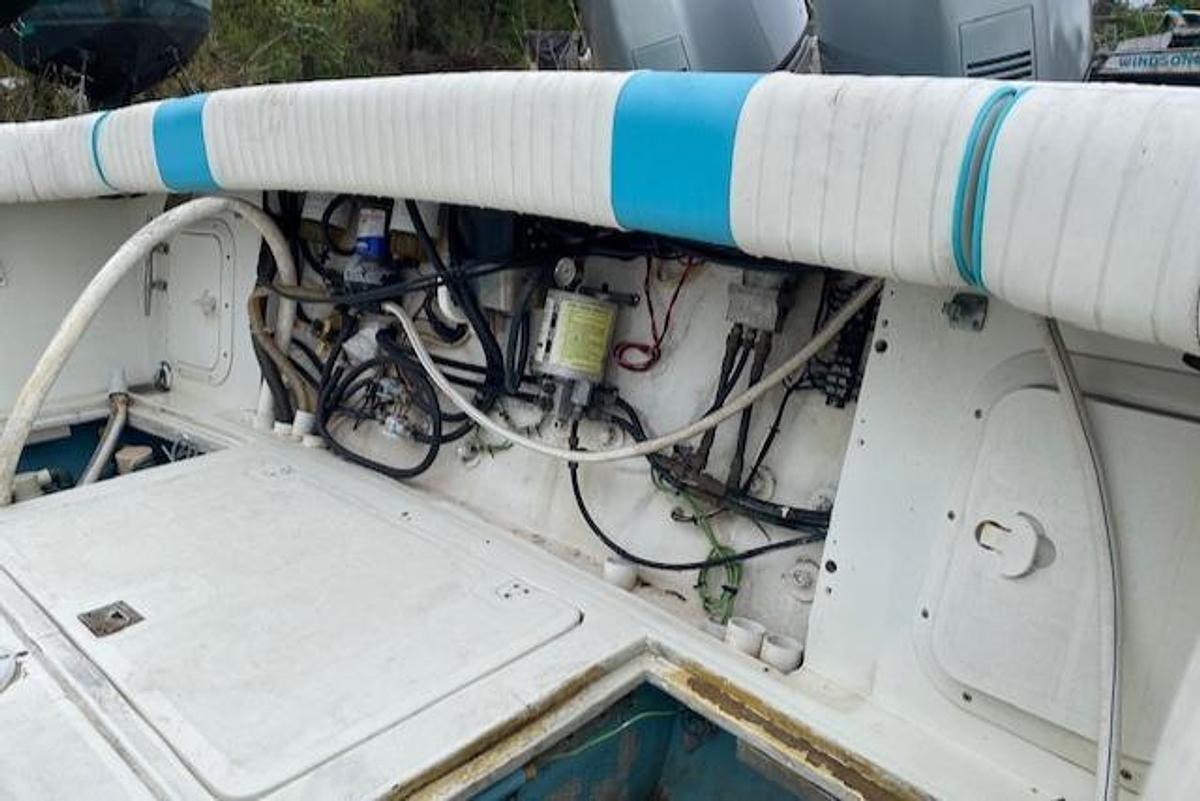 Used 1988 Robertson Sportfish