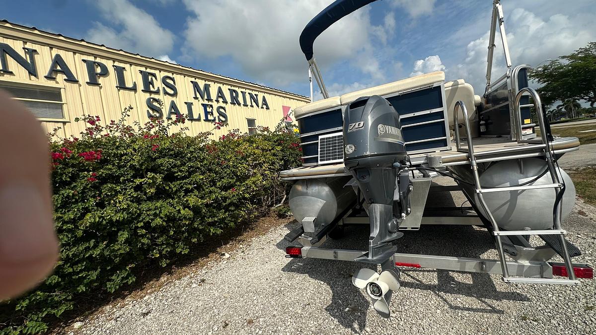 Used 2012 Xcursion X21C