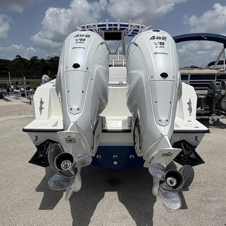 Used 2003 Contender 36 Open