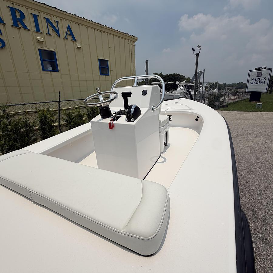 2026 Delta Boat Works D18