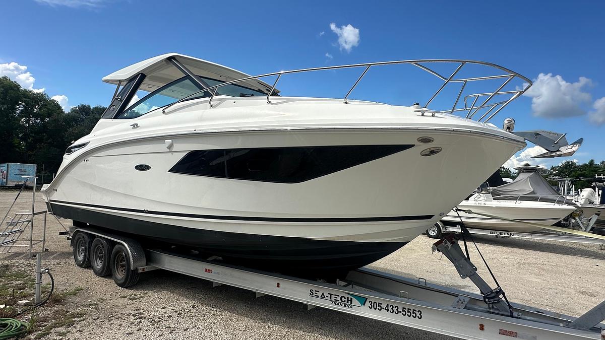 Used 2023 Sea Ray Sundancer 320 Outboard