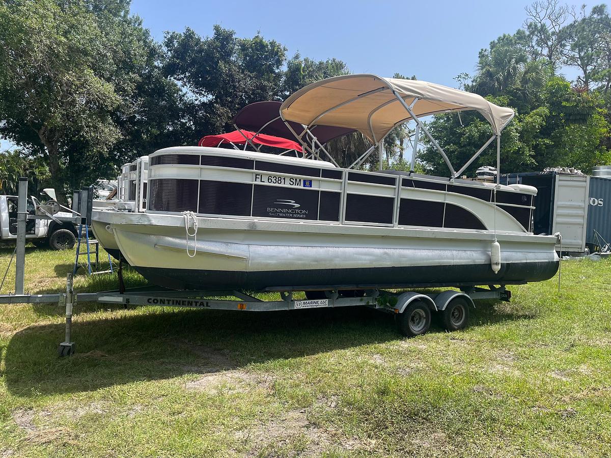 Used 2020 Bennington SX 23 SLX