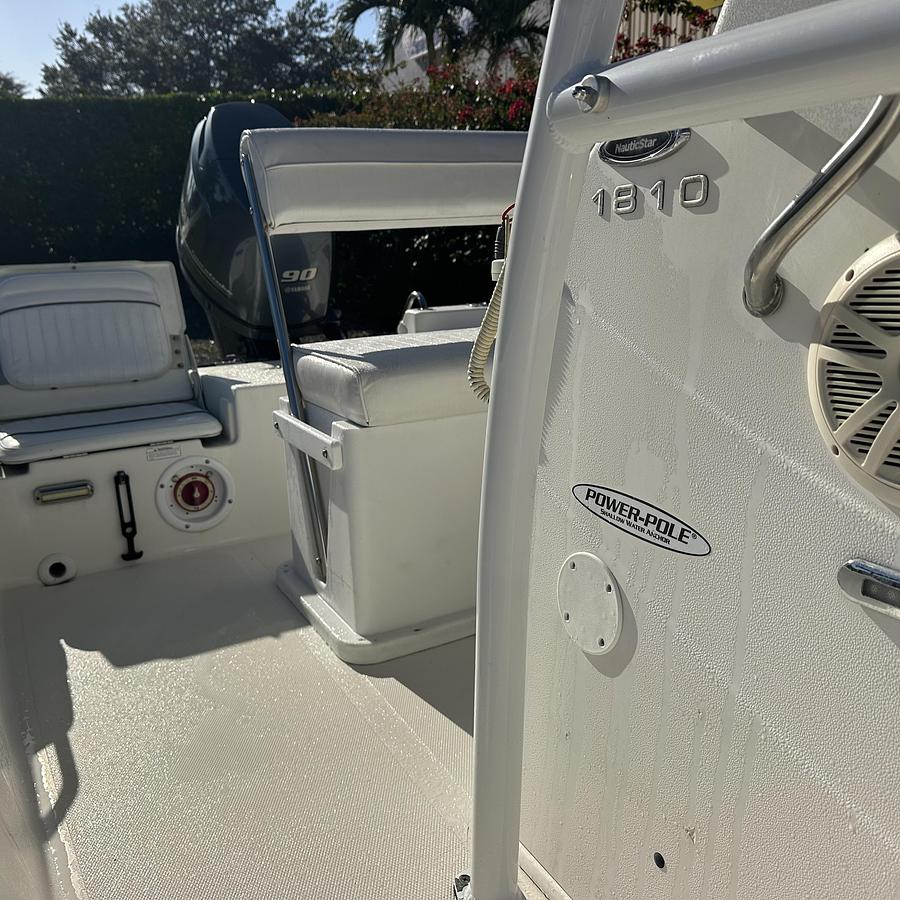 Used 2014 Nautistar 1810 CC