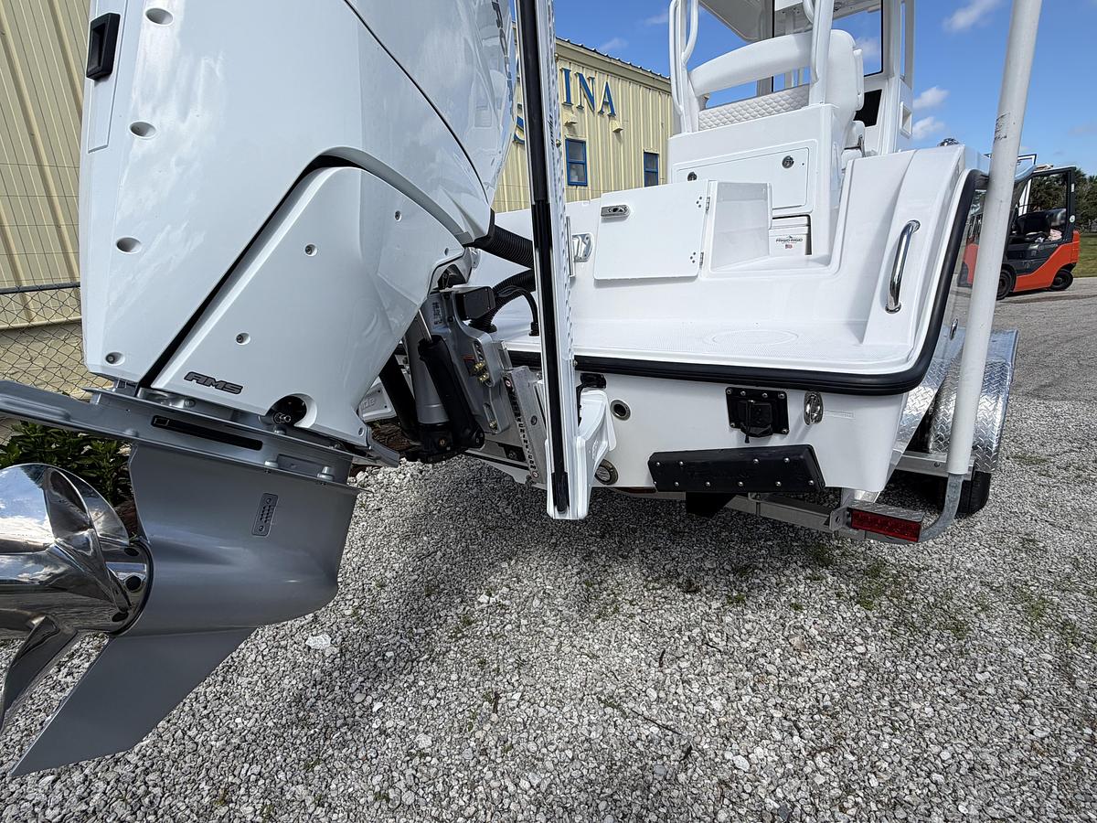 2027 Catch Boatworks Catch 27