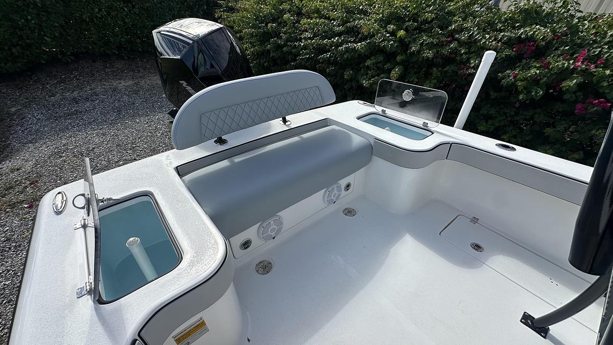 2026 Delta Boatworks Delta D245| 24'