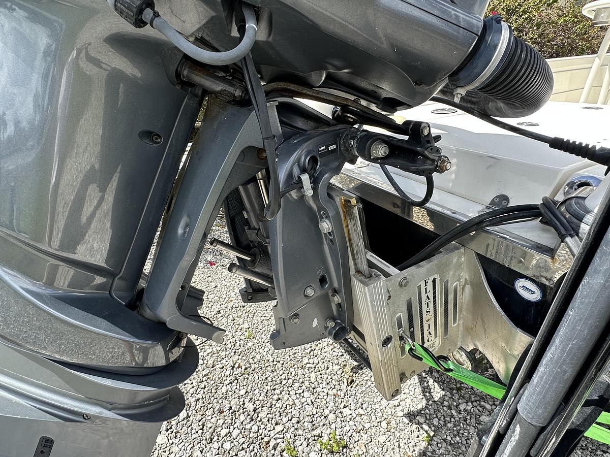 Used 2008 ShearWater 2400Z