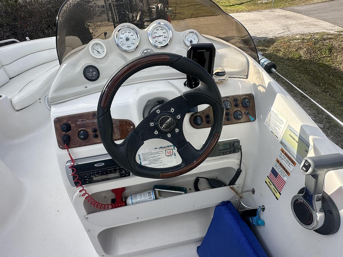 Used 2004 Vectra S-215