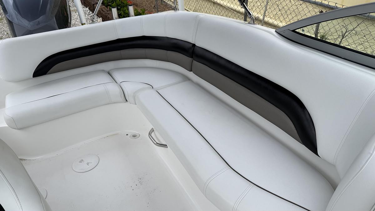 Used 2013 Hurricane SunDeck 237