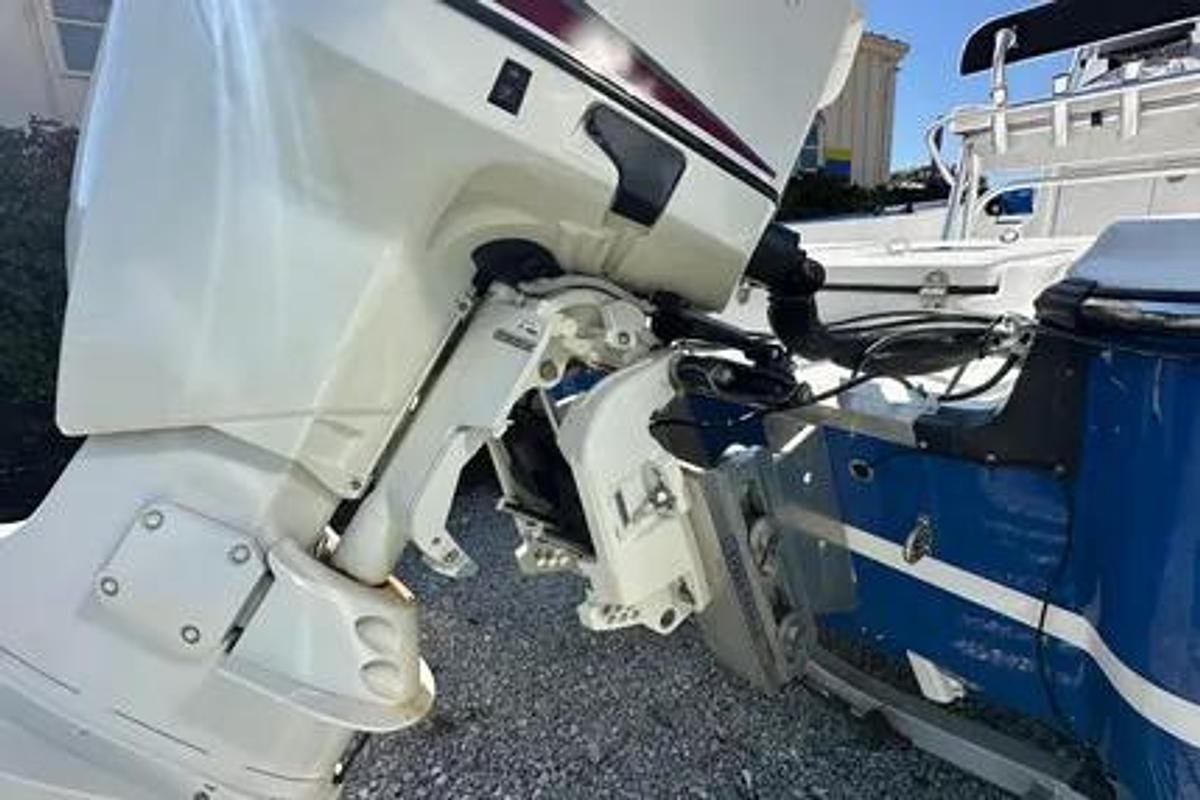 Used 2015 Epic 22 Sport Console| 22'