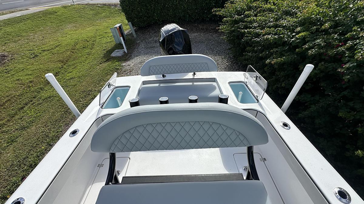 2026 Delta Boatworks Delta D245| 24'