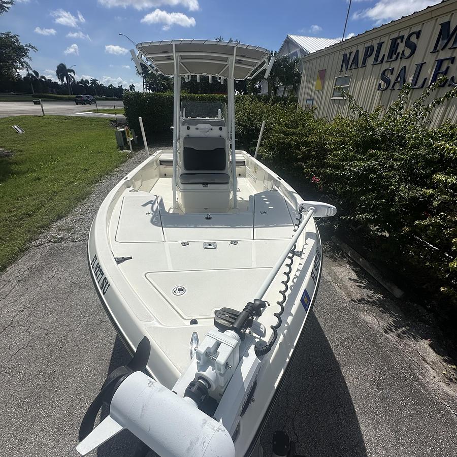 Used 2014 Boston Whaler 150 Montauk