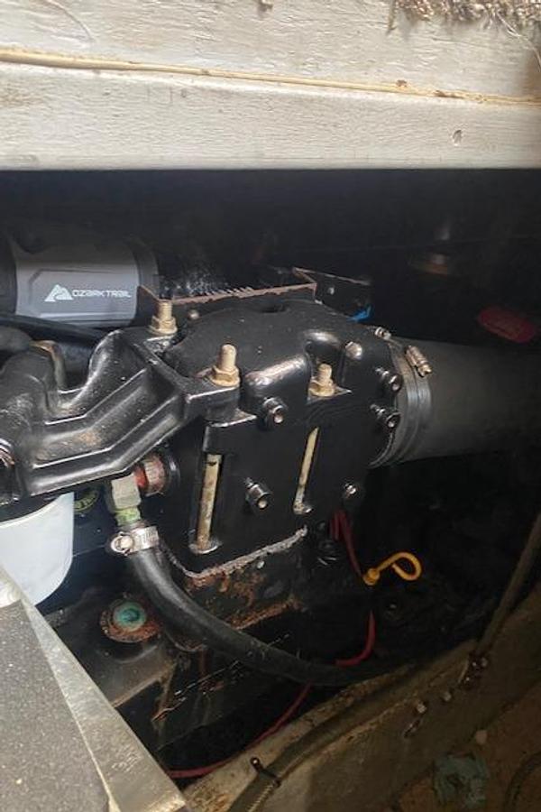 Used 1999 Silverton 392 Motor Yacht