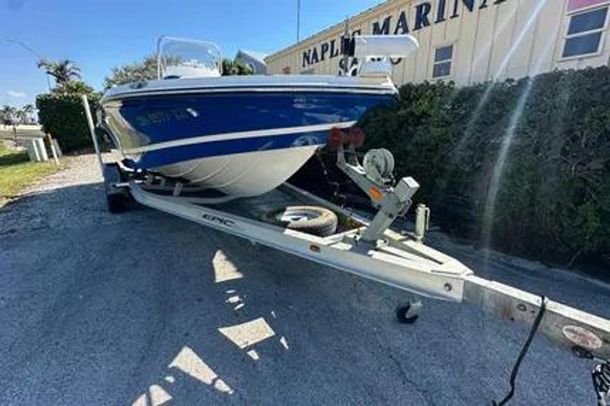 Used 2015 Epic 22 Sport Console| 22'