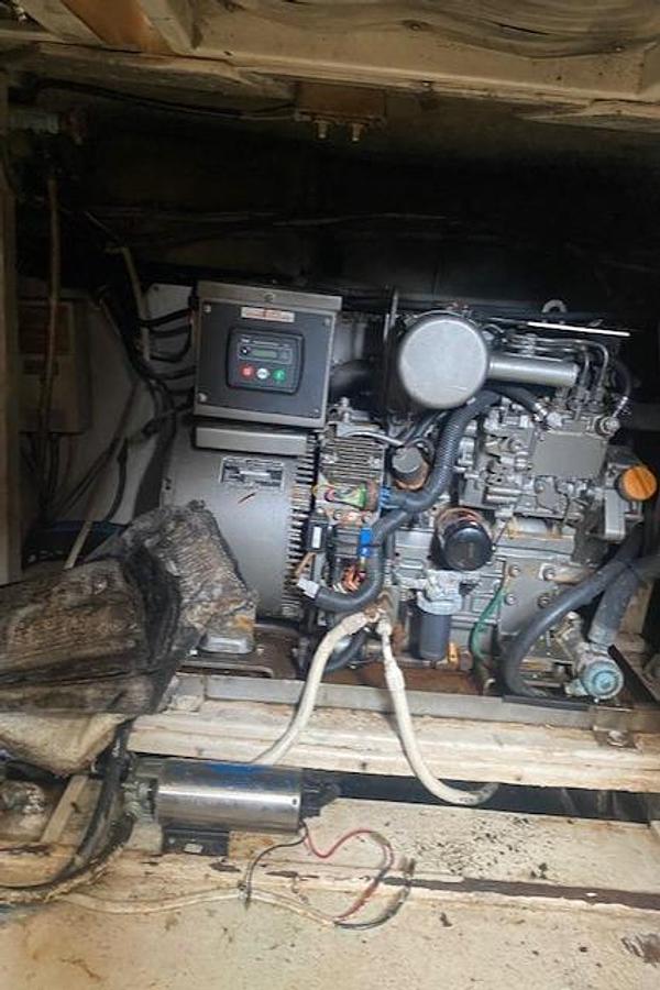 Used 1984 Post 43 Sport Fisherman