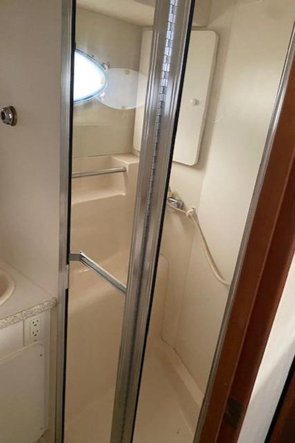 Used 1999 Silverton 392 Motor Yacht