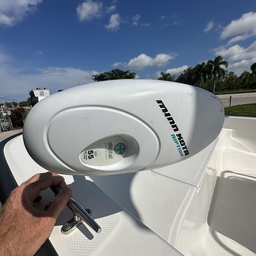 Used 2014 Boston Whaler 150 Montauk