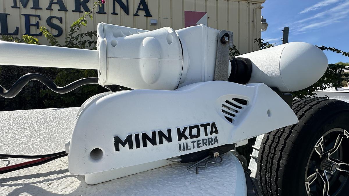 Used 2019 SCB Boats R24