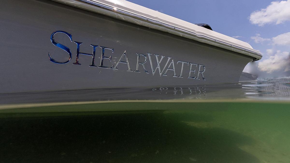 Shearwater X22 Hybrid
