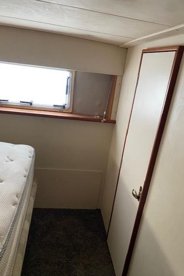 Used 1999 Silverton 392 Motor Yacht